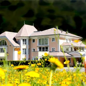 Grütter Luxury Apartment